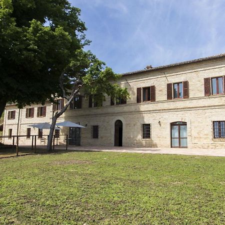 Locanda Di Montegiove Фано Екстер'єр фото