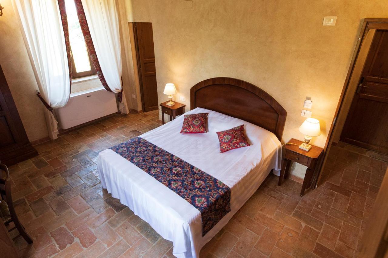 Locanda Di Montegiove Фано Екстер'єр фото